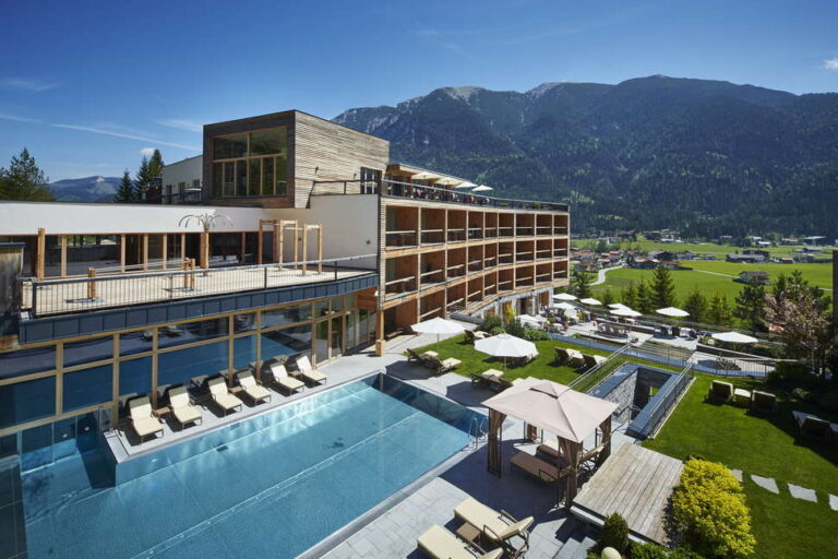 Hotel Kronthaler - Sportief luxe verblijf in de Alpen